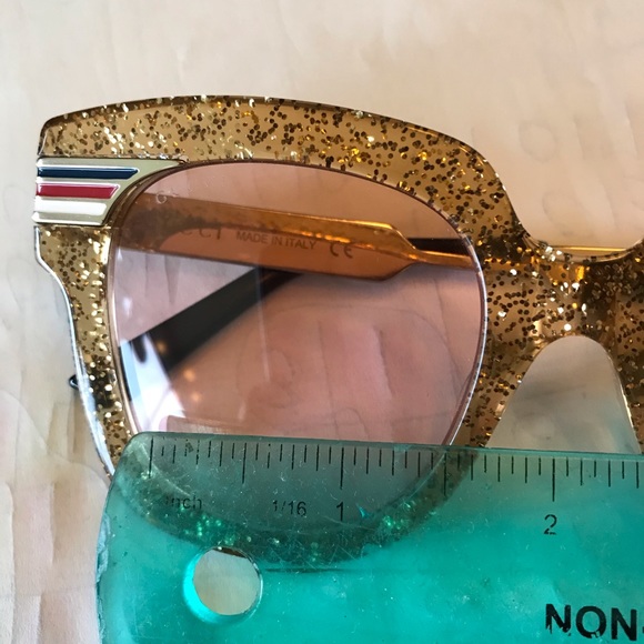 🤩🤩Authentic GUCCI Sunglasses🤩🤩 - Picture 8 of 8